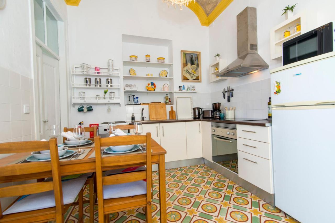 Charming Town House Just 500M From The Marina And Its Well Known Typical Market Olhão Dış mekan fotoğraf